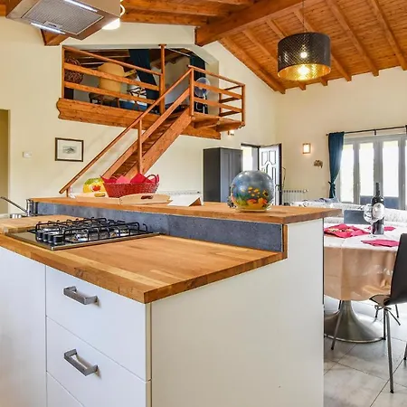 Stunning In Castiglione Di S With Wifi Holiday home *