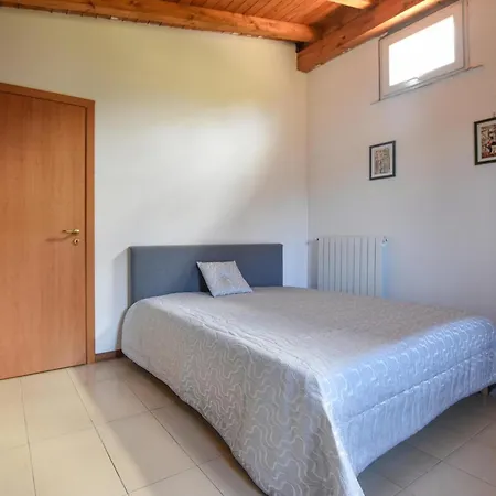 Holiday home Stunning In Castiglione Di S With Wifi